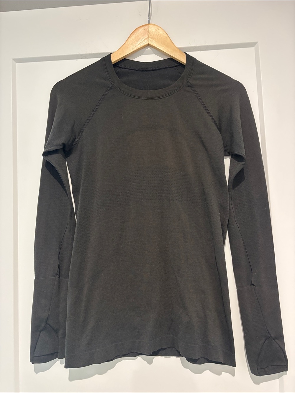 lululemon athletica Black Long Sleeve Crew Top